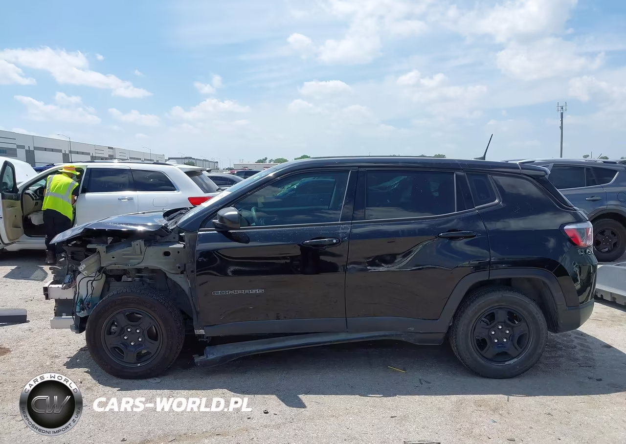 2018 Jeep Compass Sport Fwd VIN:3C4NJCAB2JT369015 - 15