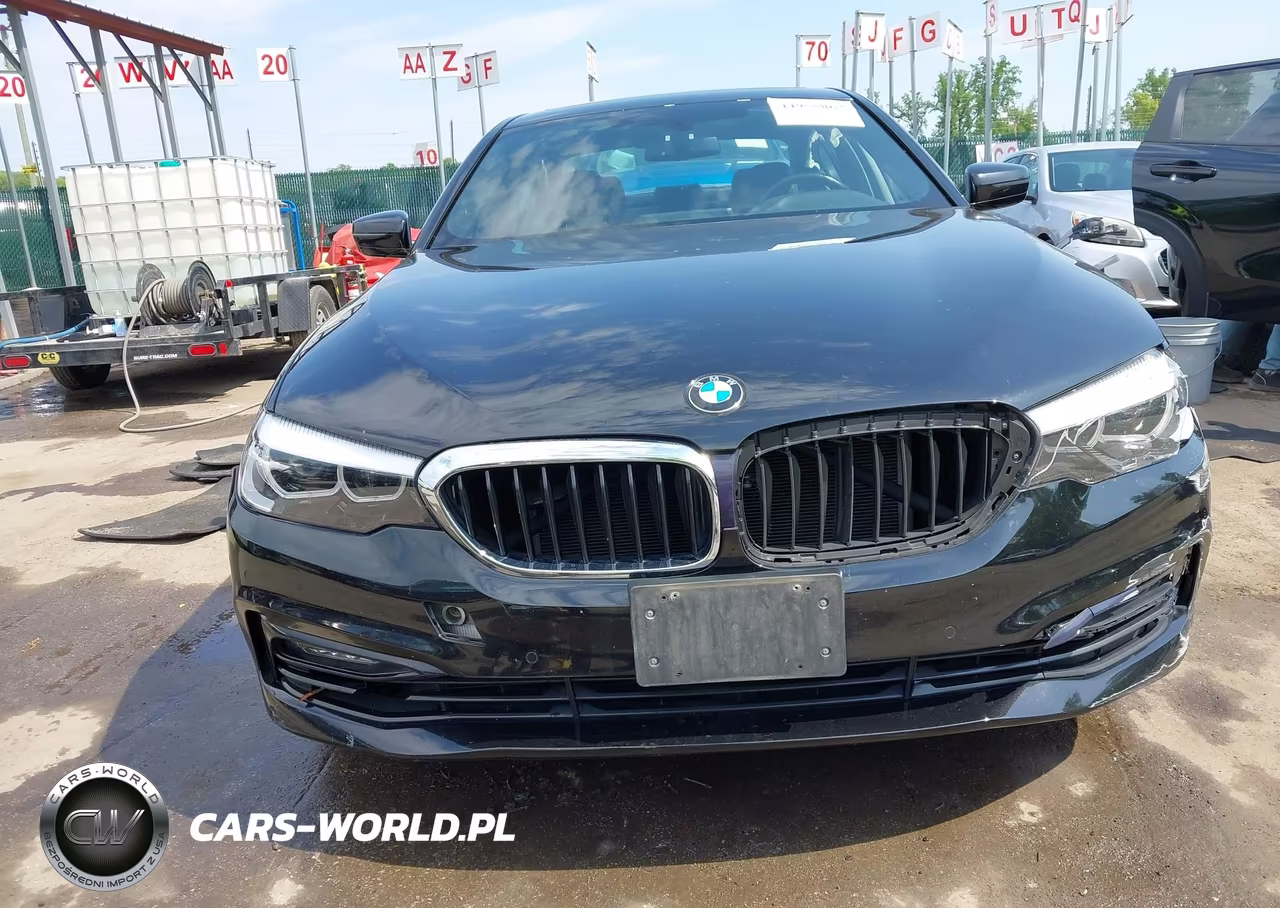 2018 BMW 530I xDrive VIN:WBAJA7C51JWA72678 - 12