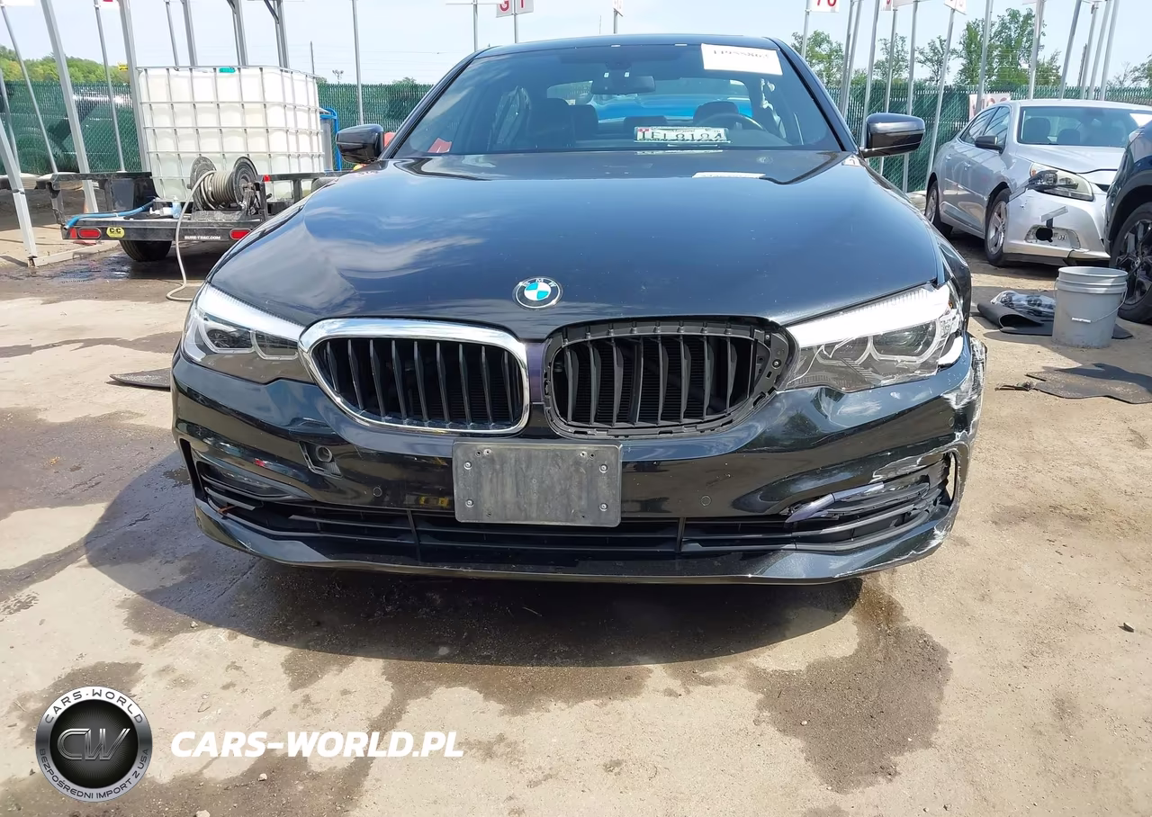 2018 BMW 530I xDrive VIN:WBAJA7C51JWA72678 - 17