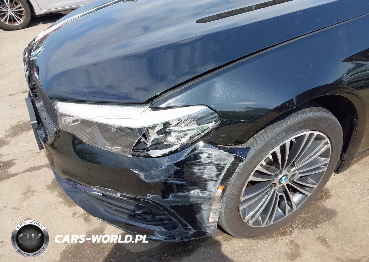 2018 BMW 530I xDrive VIN:WBAJA7C51JWA72678 - 18