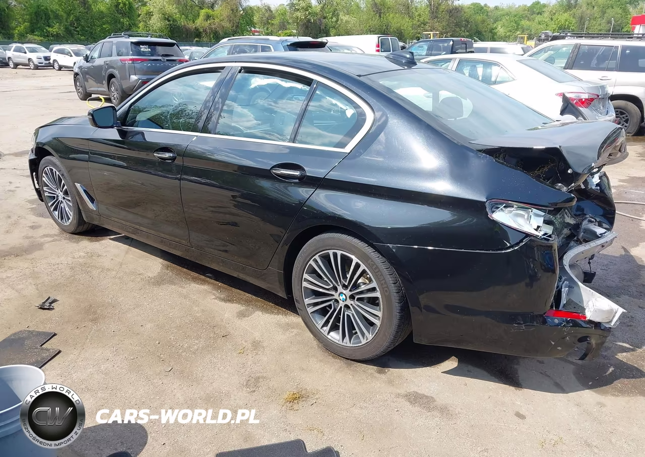 2018 BMW 530I xDrive VIN:WBAJA7C51JWA72678 - 3