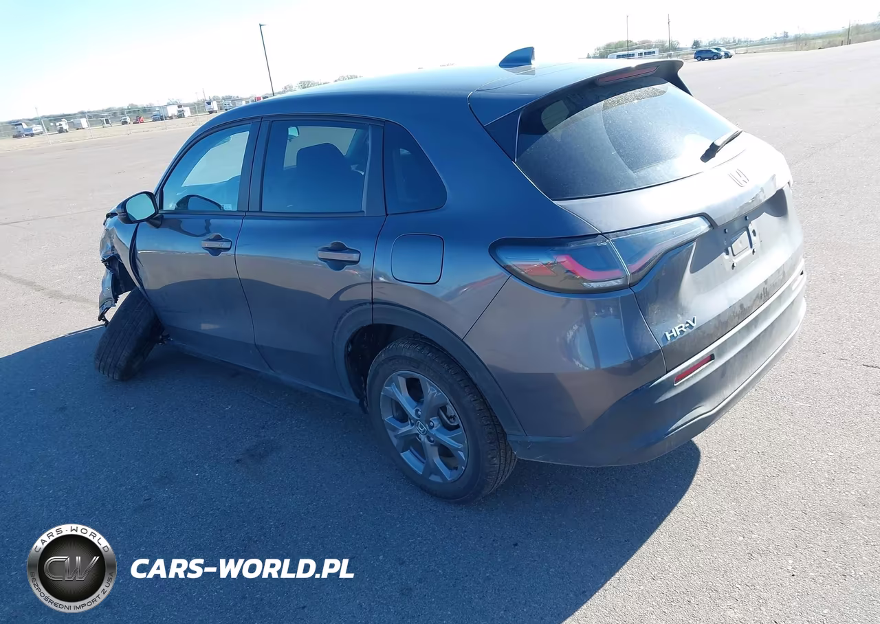 2026 Honda Hr-V Awd Lx VIN:3CZRZ2H39TM741136 - 3