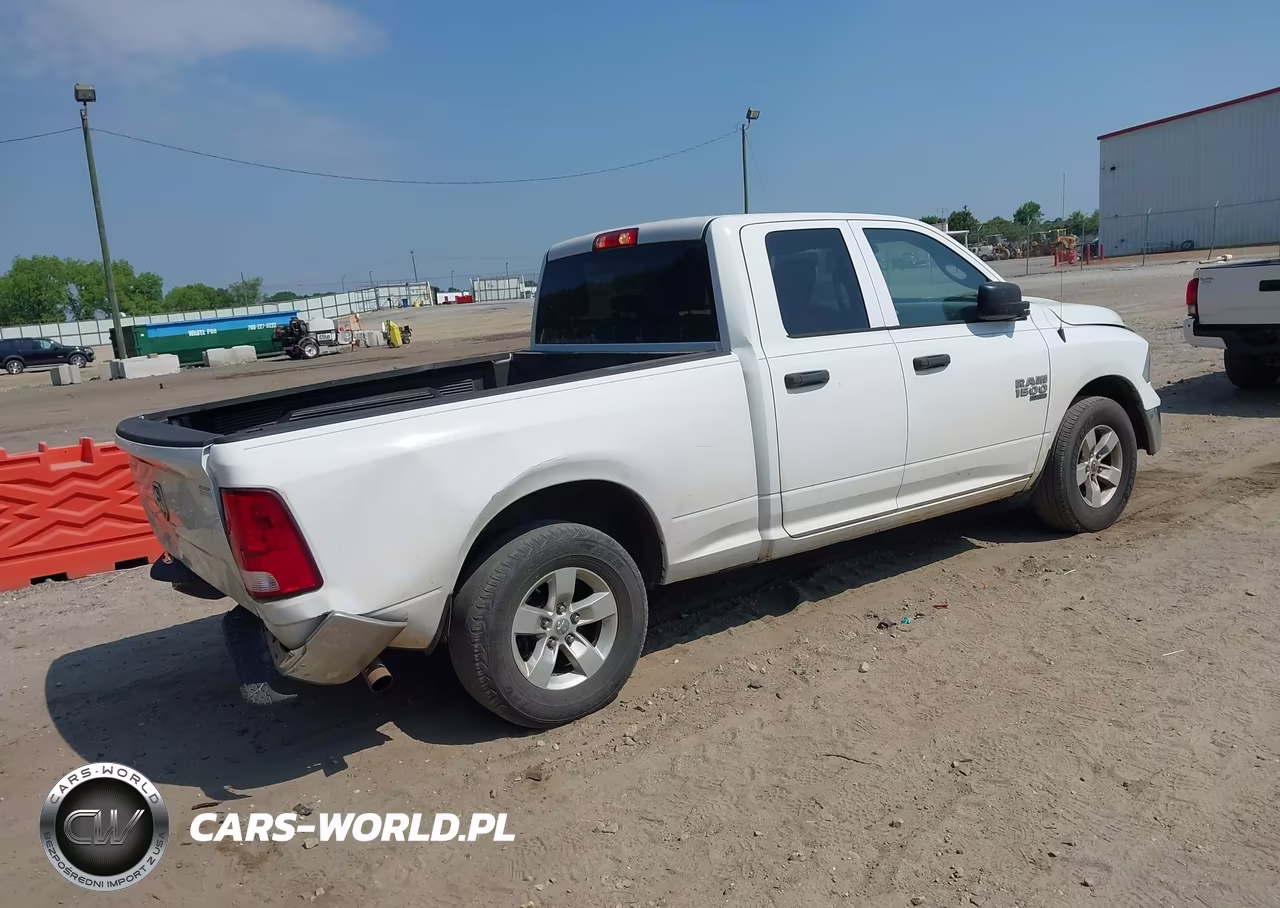 2019 Ram 1500 Classic Tradesman 4X2 6'4 Box VIN:1C6RR6FG5KS702043 - 4