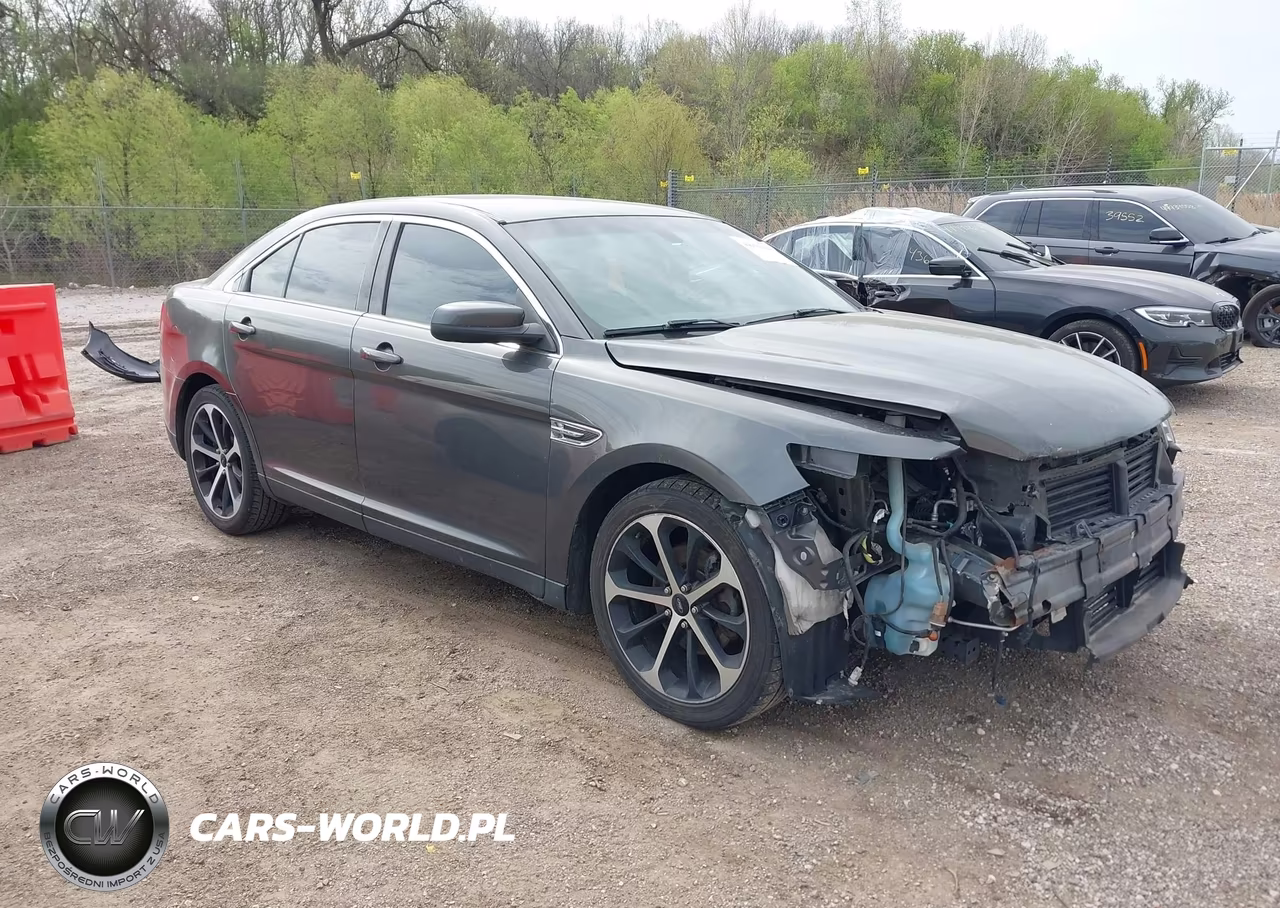 2016 Ford Taurus Sel