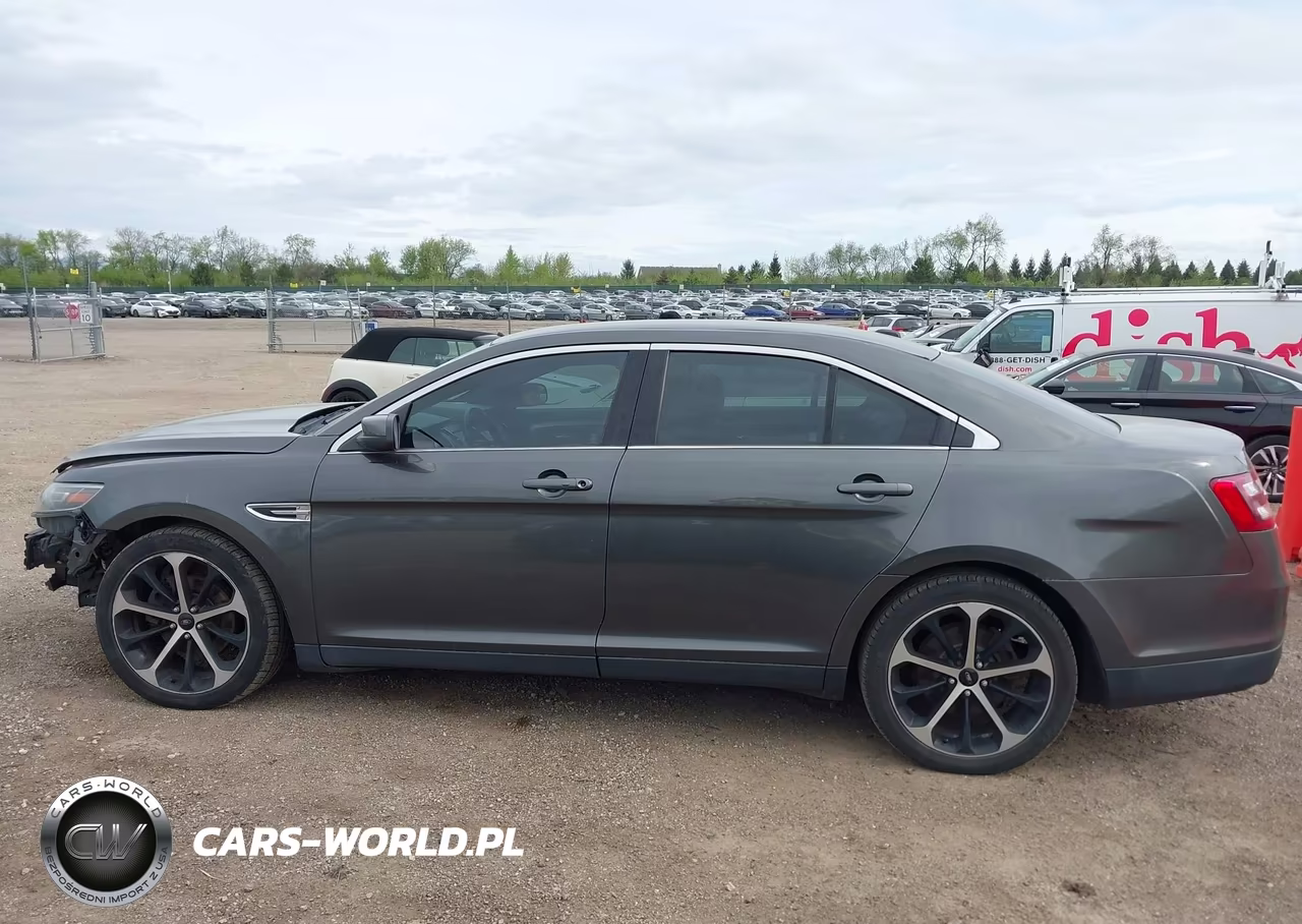 2016 Ford Taurus Sel VIN:1FAHP2E82GG153379 - 14