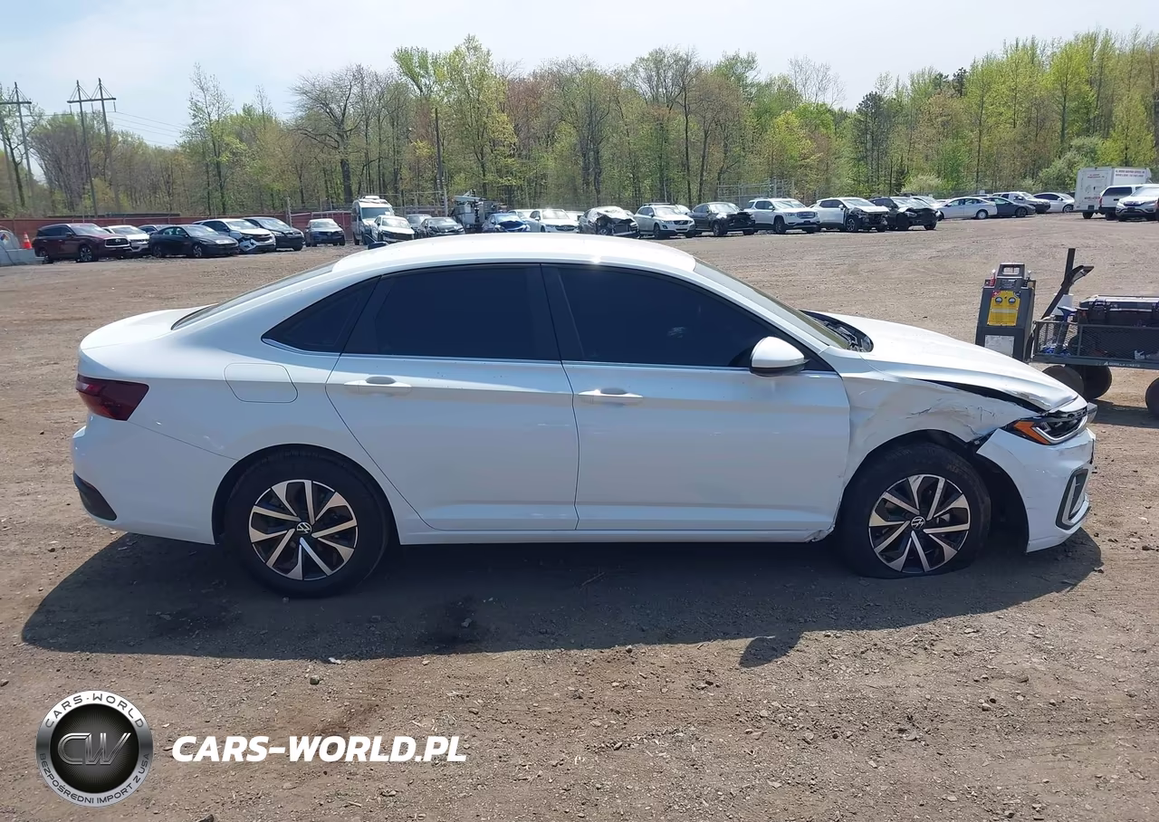 2025 Volkswagen Jetta 1.5T S VIN:3VW5X7BU9SM075710 - 13
