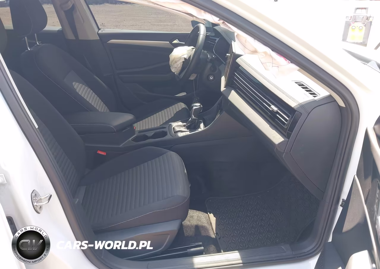 2025 Volkswagen Jetta 1.5T S VIN:3VW5X7BU9SM075710 - 5