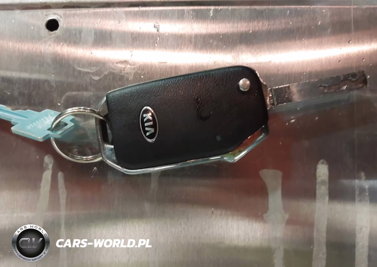 2019 Kia Forte Lxs VIN:3KPF24AD9KE068157 - 11