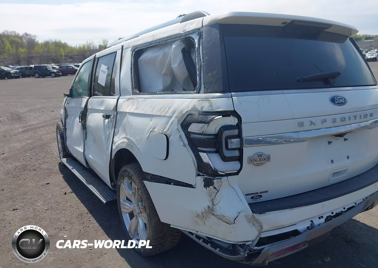 2024 Ford Expedition King Ranch Max VIN:1FMJK1P89REA55428 - 14