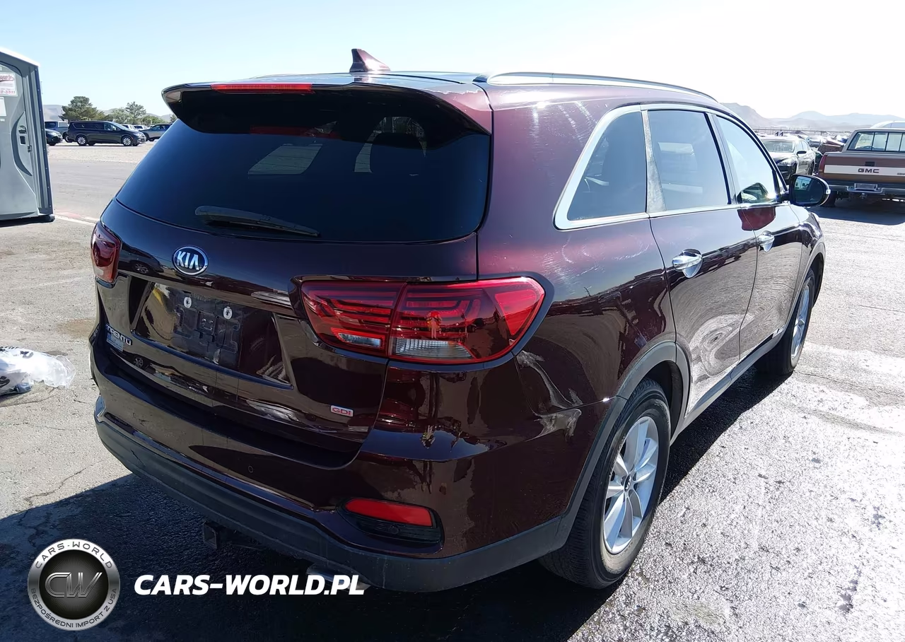 2019 Kia Sorento 2.4L Lx VIN:5XYPGDA37KG590981 - 4
