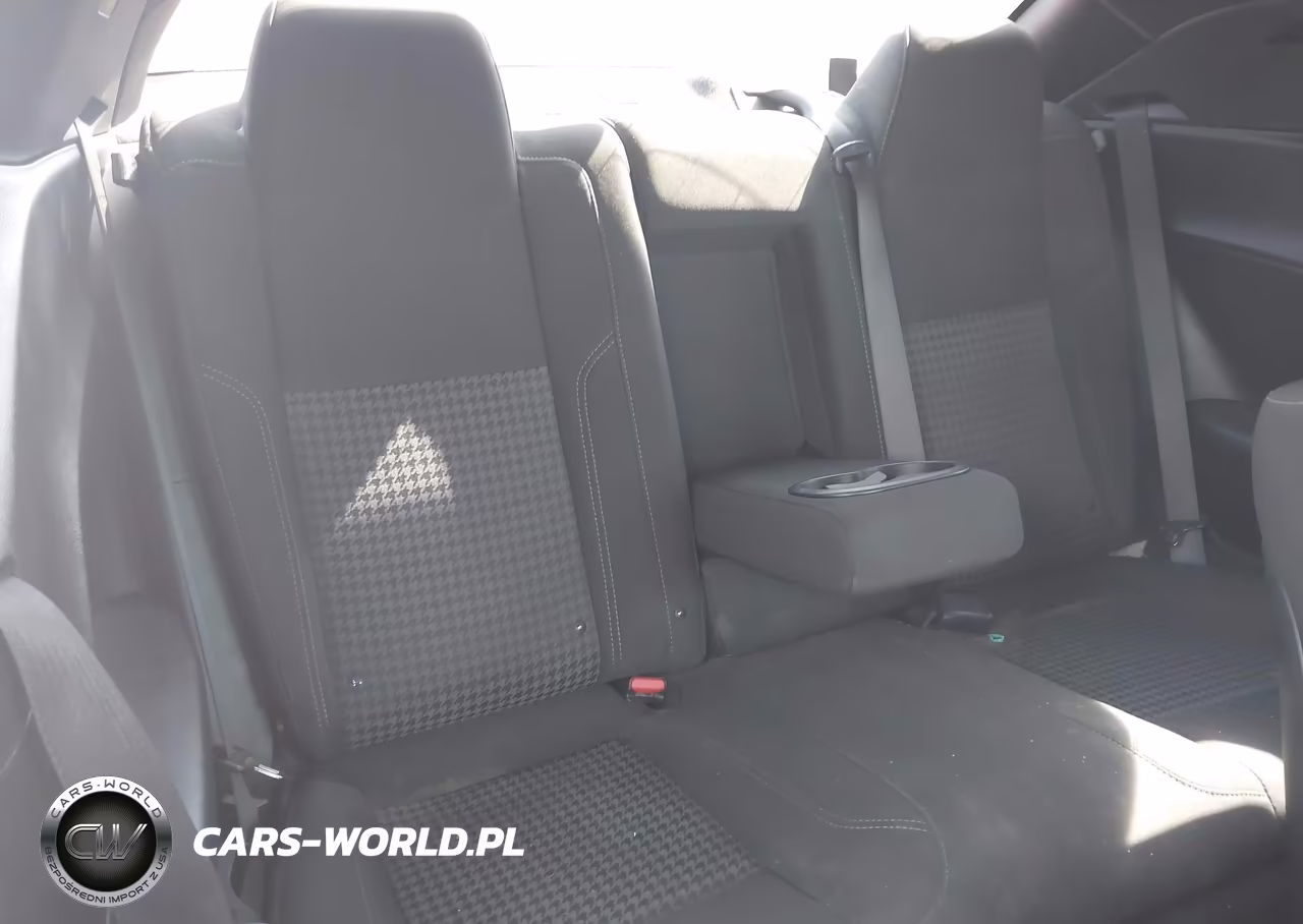 2019 Dodge Challenger Sxt VIN:2C3CDZAG9KH718909 - 8