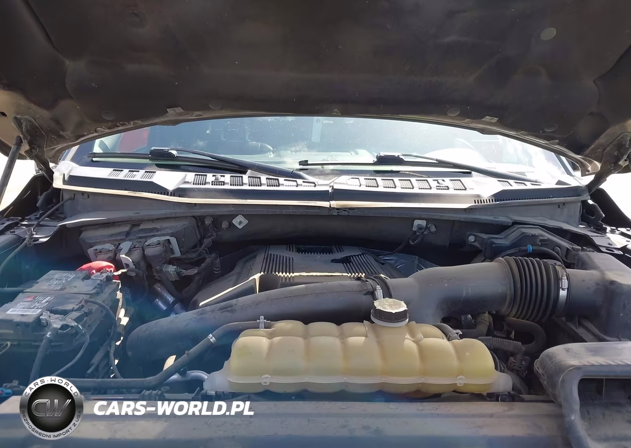 2020 Ford F-150 Lariat VIN:1FTFW1E47LKF17542 - 10