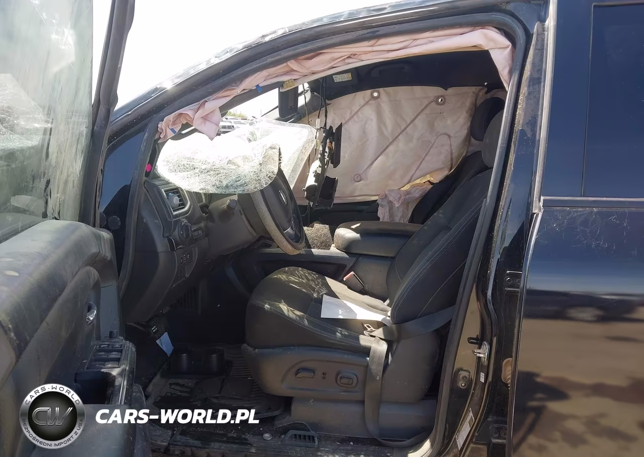 2018 Nissan Titan Sv VIN:1N6AA1E65JN516893 - 5