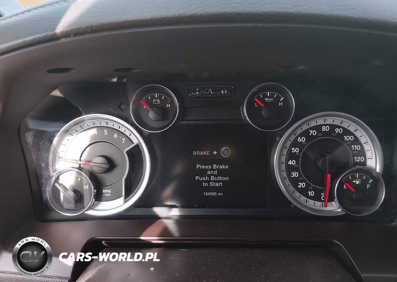 2015 Ram 1500 Laramie VIN:1C6RR7VTXFS515407 - 16