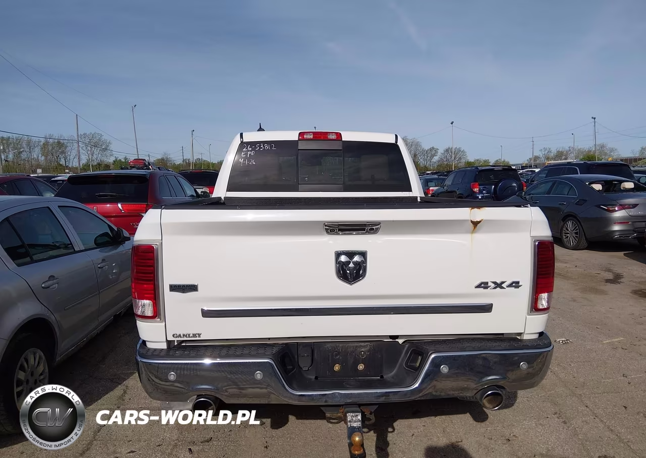 2015 Ram 1500 Laramie VIN:1C6RR7VTXFS515407 - 17
