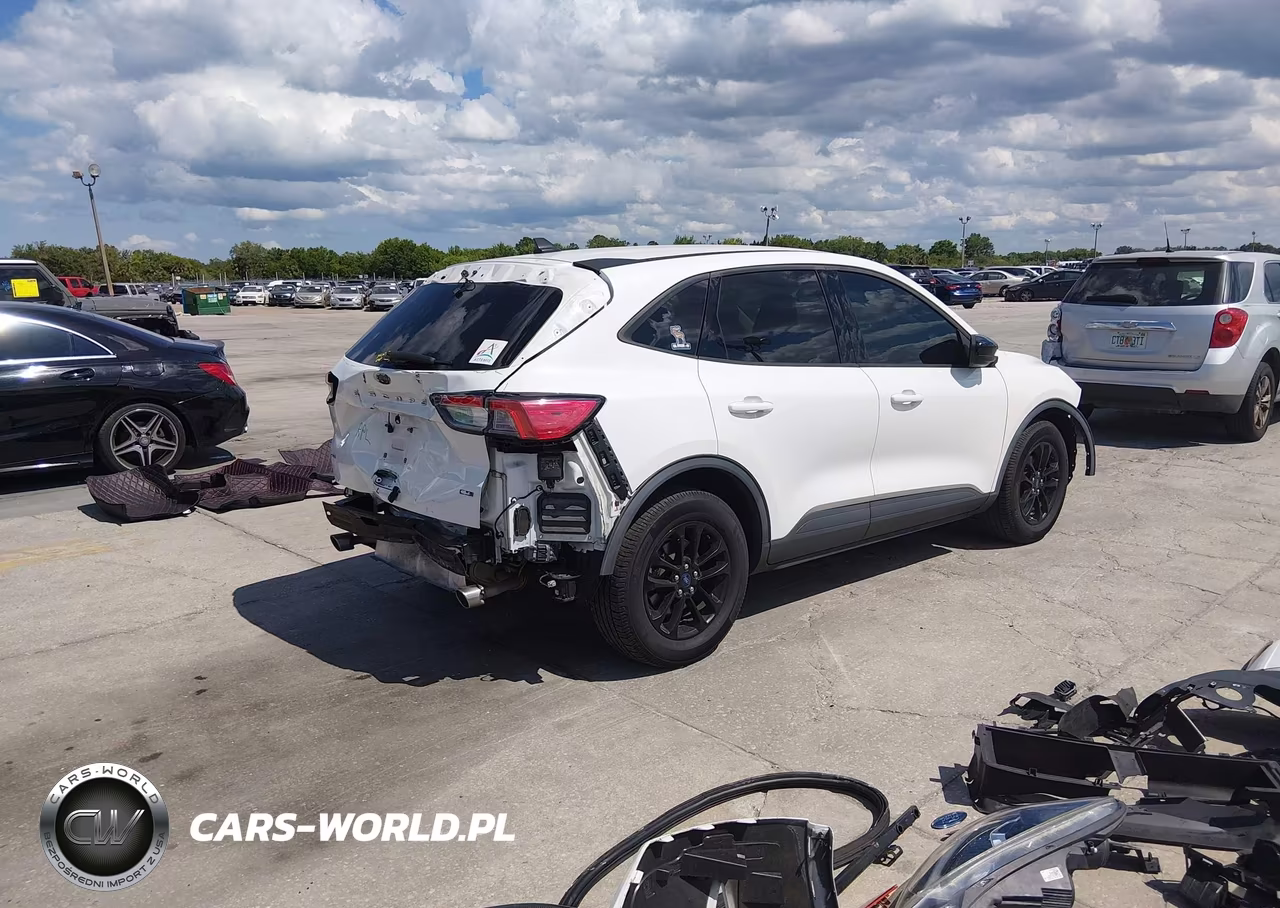 2020 Ford Escape Se Sport Hybrid VIN:1FMCU0BZ3LUC47793 - 4