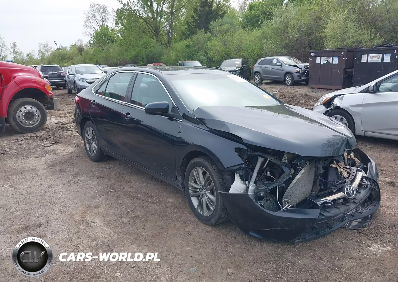 2016 Toyota Camry Se – zdjęcie 1 z 16