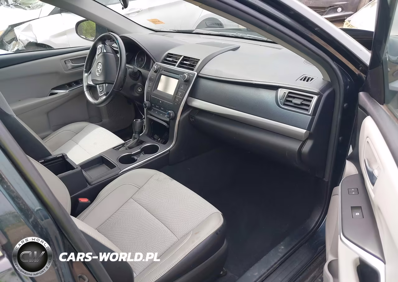 2016 Toyota Camry Se VIN:4T1BF1FK0GU251282 - 5