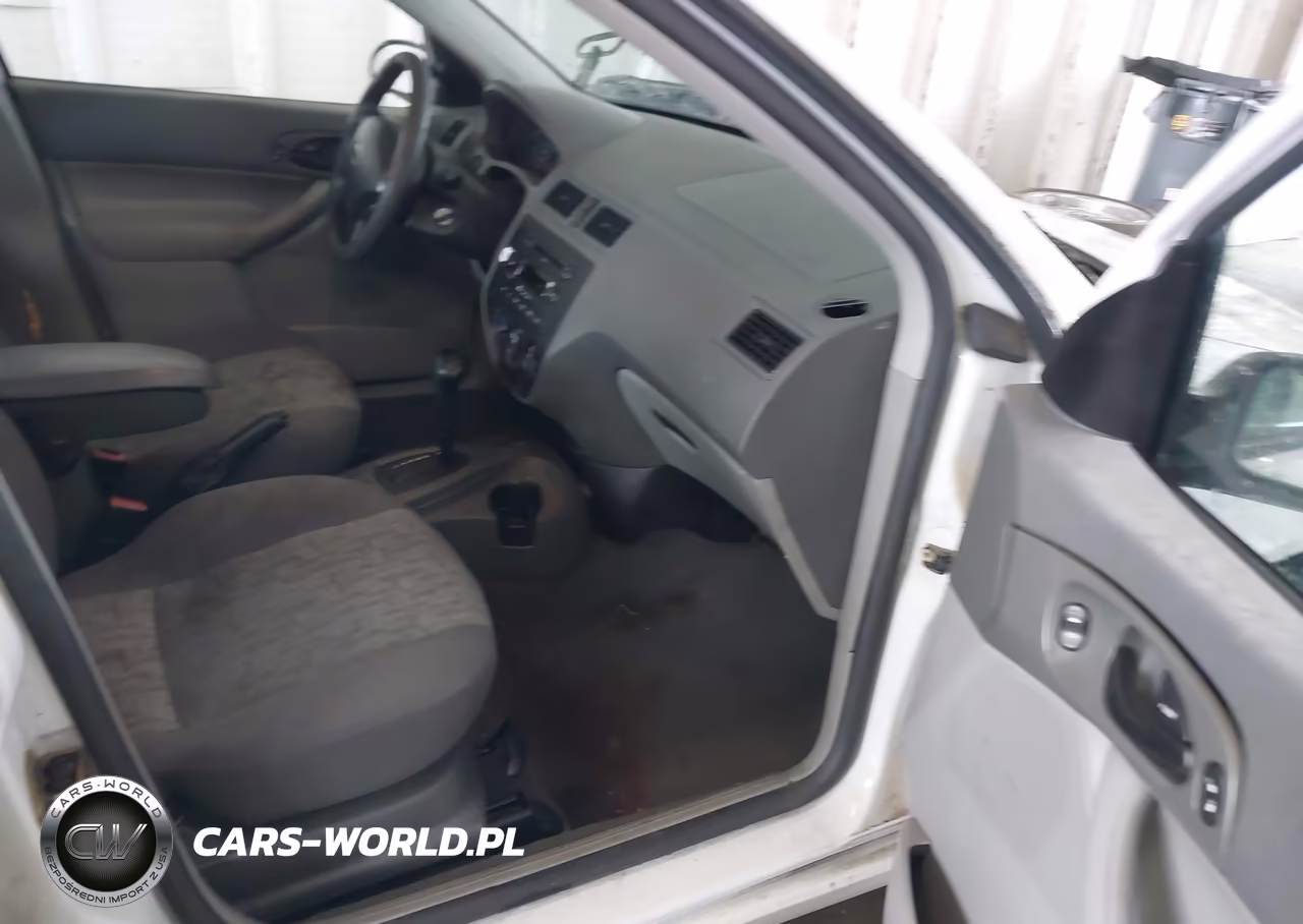 2005 Ford Focus Zx4 VIN:1FAFP34N35W258276 - 5