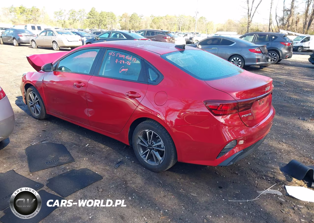 2024 Kia Forte Lxs VIN:3KPF24AD5RE834296 - 3