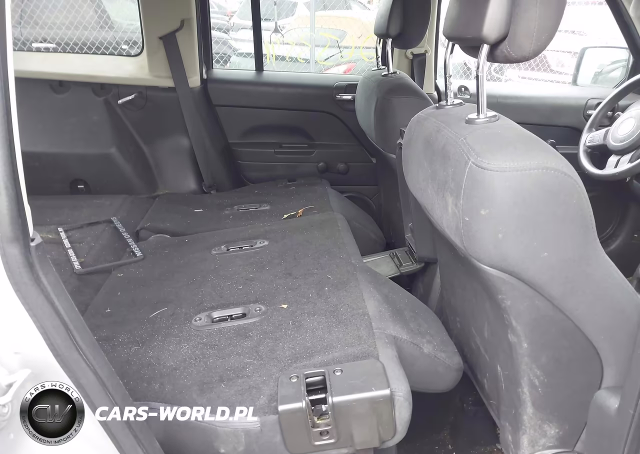 2011 Jeep Patriot Sport VIN:1J4NT1GA3BD102819 - 8