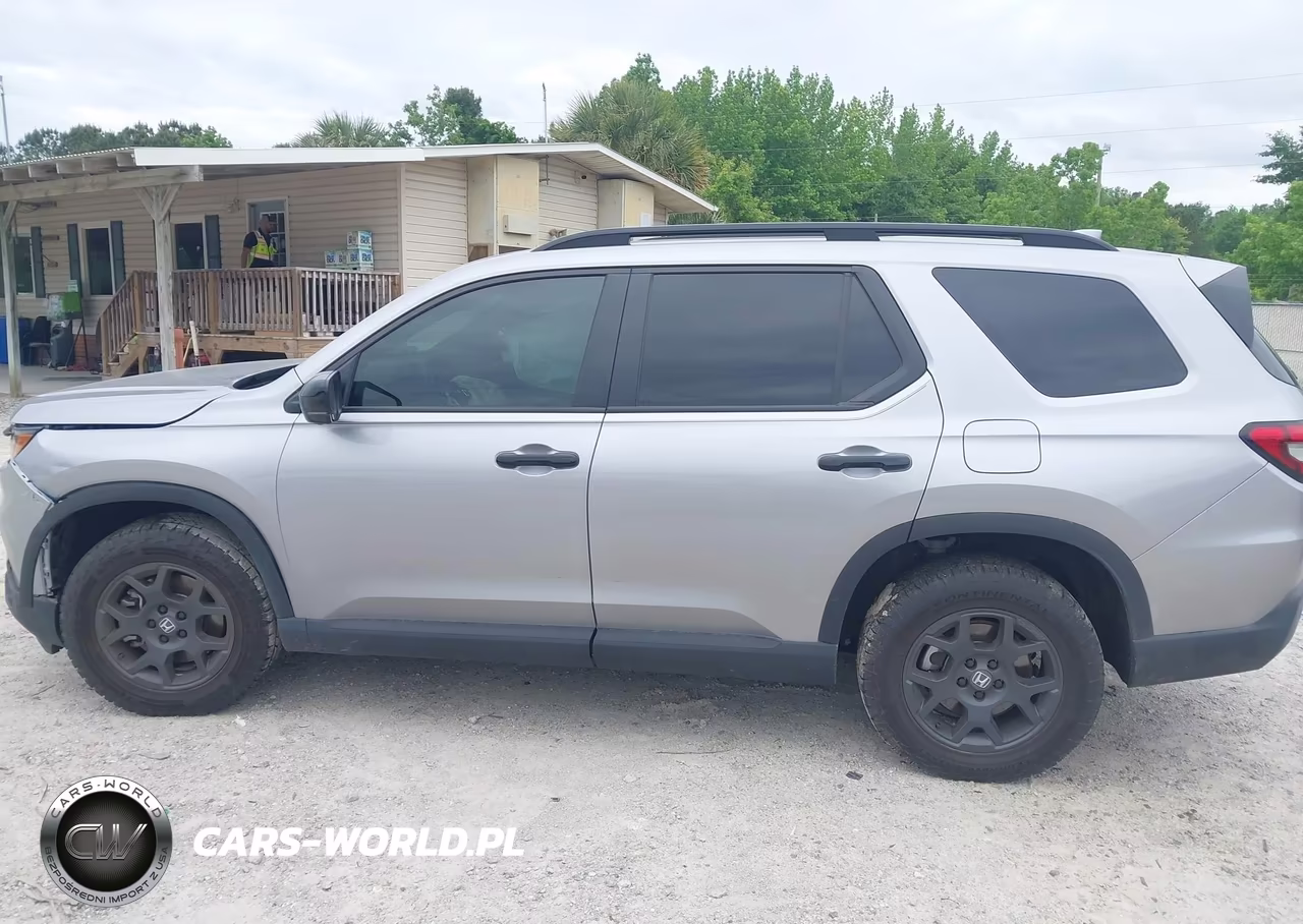 2025 Honda Pilot Trailsport VIN:5FNYG1H69SB108344 - 14