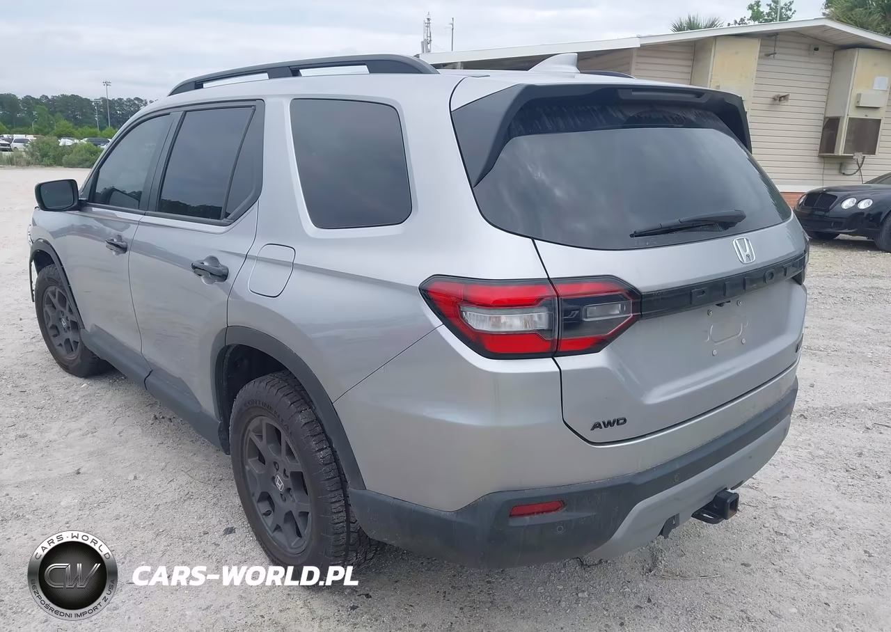 2025 Honda Pilot Trailsport VIN:5FNYG1H69SB108344 - 3