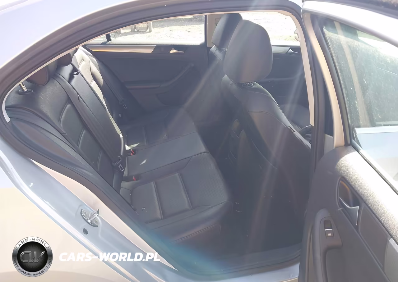2015 Volkswagen Jetta 1.8T Se VIN:3VWD17AJ5FM283481 - 8