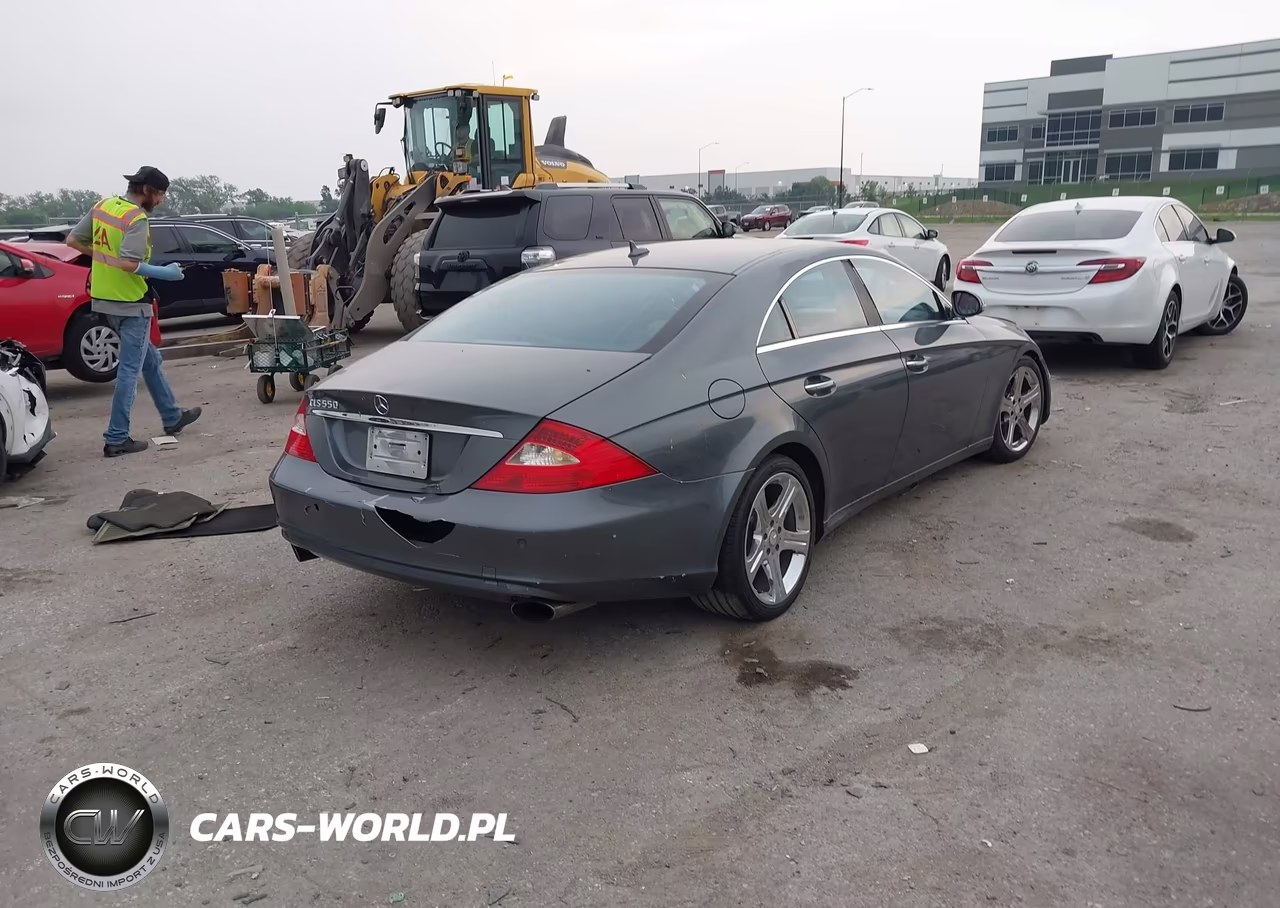 2008 Mercedes-Benz Cls 550 VIN:WDDDJ72X38A133817 - 4