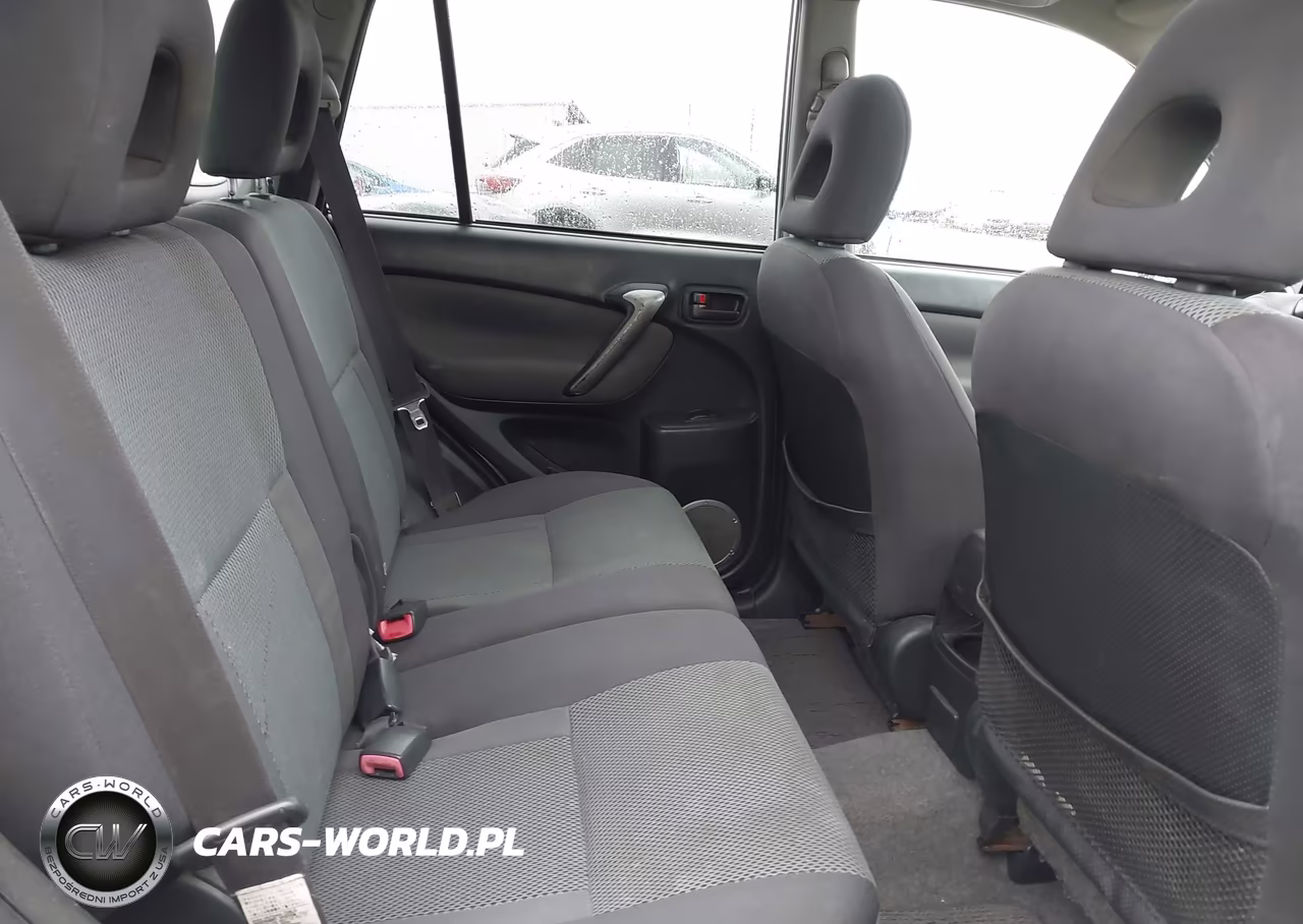 2004 Toyota Rav4 VIN:JTEHD20V846011096 - 8