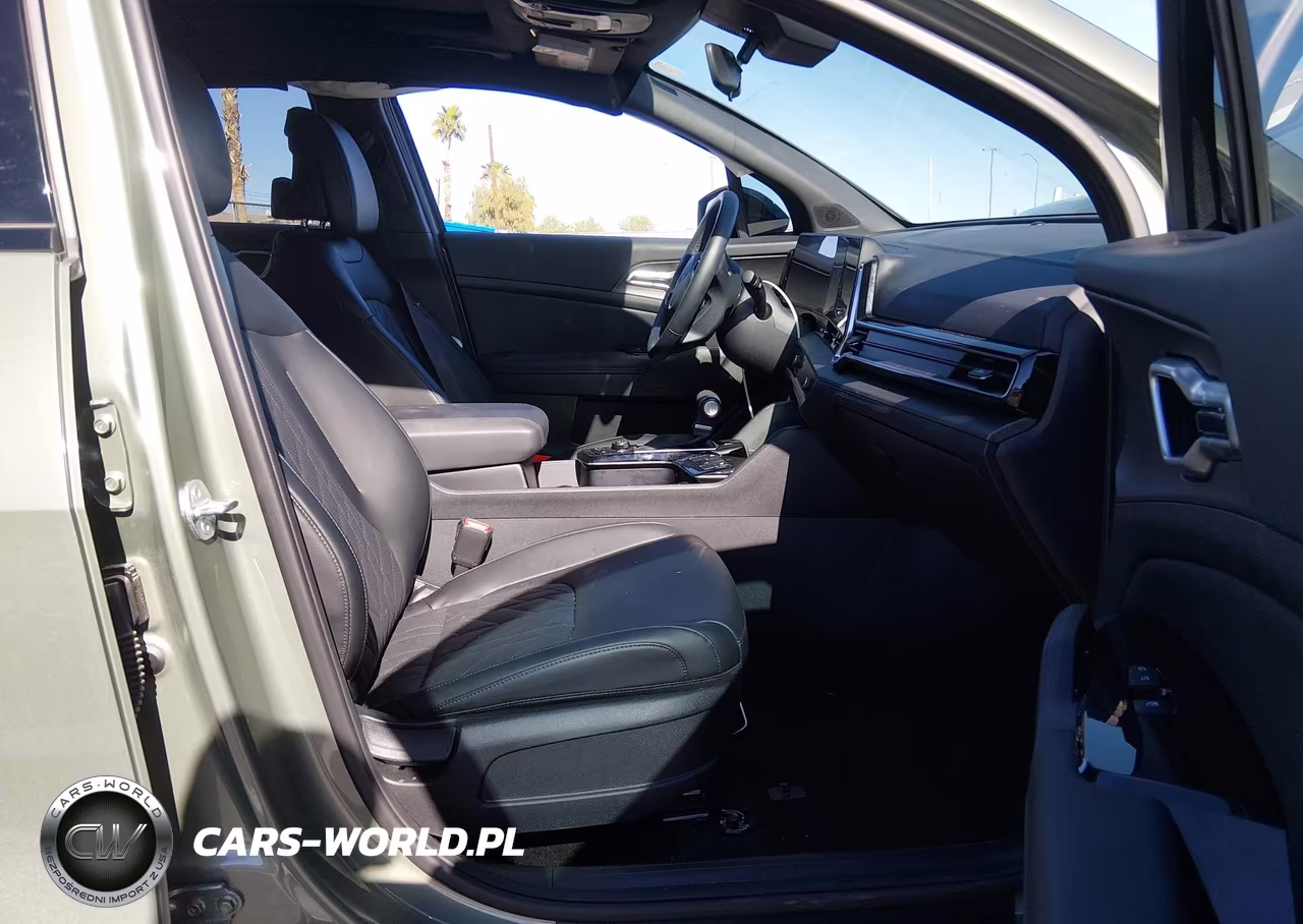 2025 Kia Sportage X-Line VIN:5XYK6CDF0SG305230 - 5