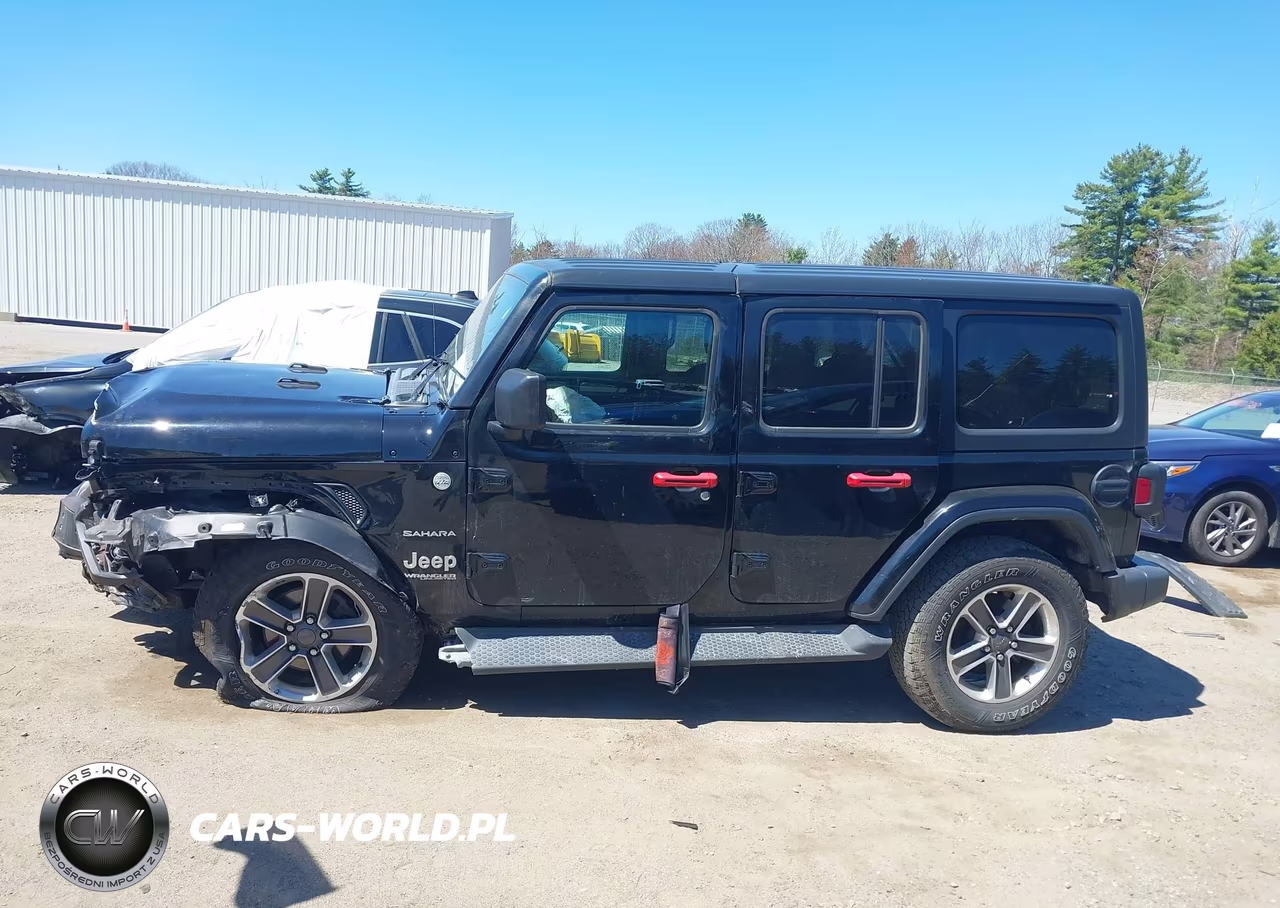 2019 Jeep Wrangler Unlimited Sahara 4X4 VIN:1C4HJXEN0KW509888 - 15