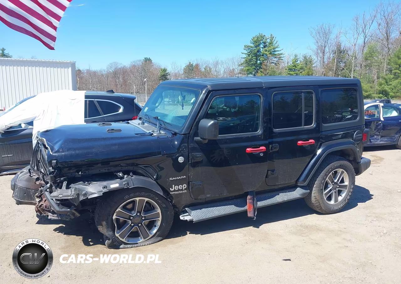 2019 Jeep Wrangler Unlimited Sahara 4X4 VIN:1C4HJXEN0KW509888 - 18