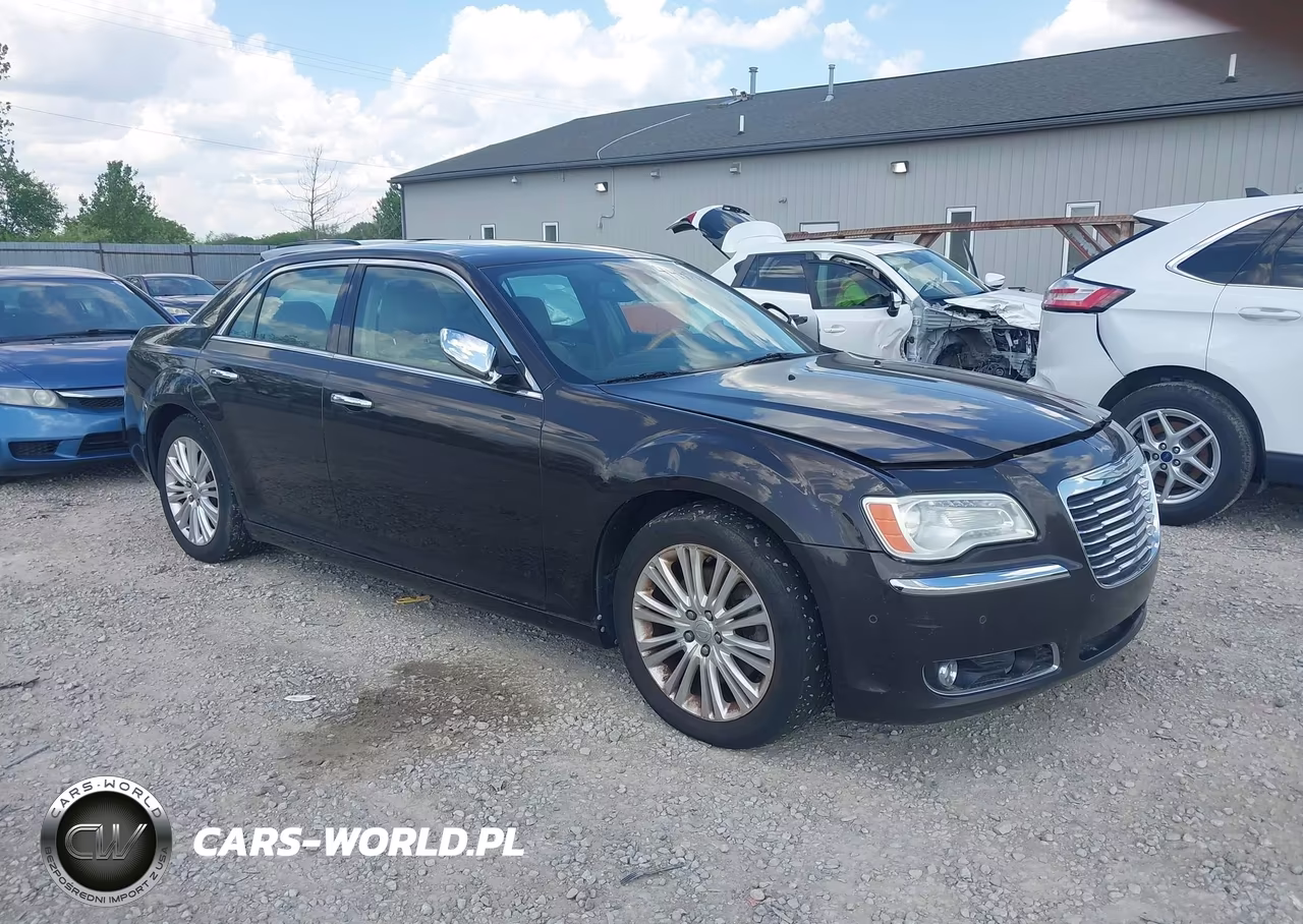 2012 Chrysler 300C Awd