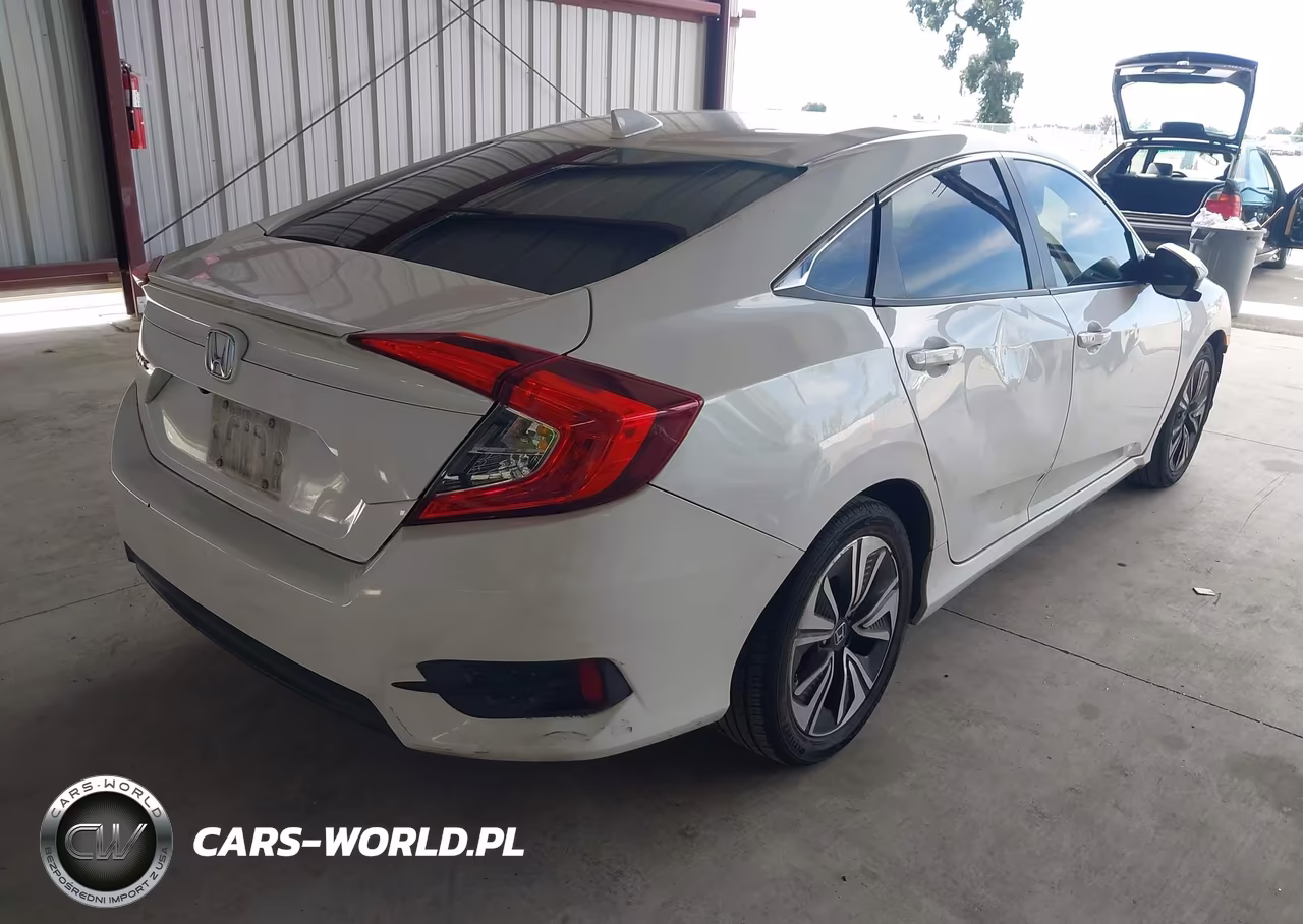 2018 Honda Civic Ex-L VIN:JHMFC1F75JX016424 - 4