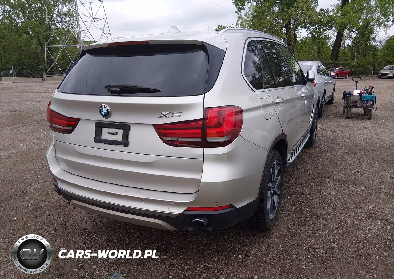 2015 BMW X5 xDrive35I VIN:5UXKR0C57F0K56021 - 4