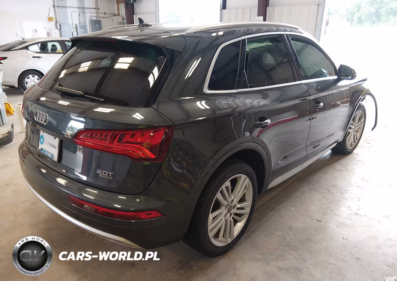 2018 Audi Q5 2.0T Premium-2.0T Tech Premium VIN:WA1BNAFY4J2244117 - 4