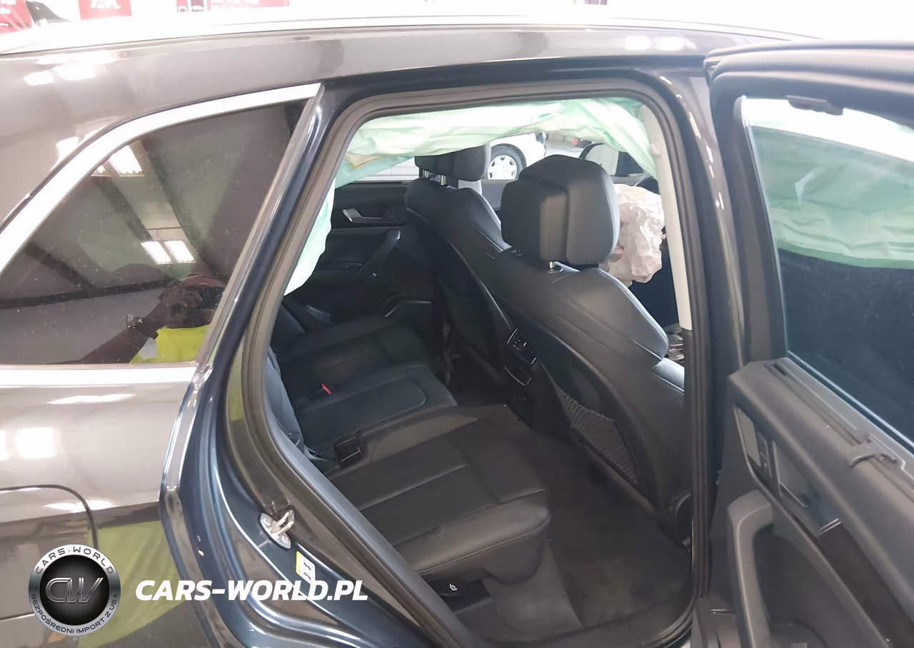 2018 Audi Q5 2.0T Premium-2.0T Tech Premium VIN:WA1BNAFY4J2244117 - 8