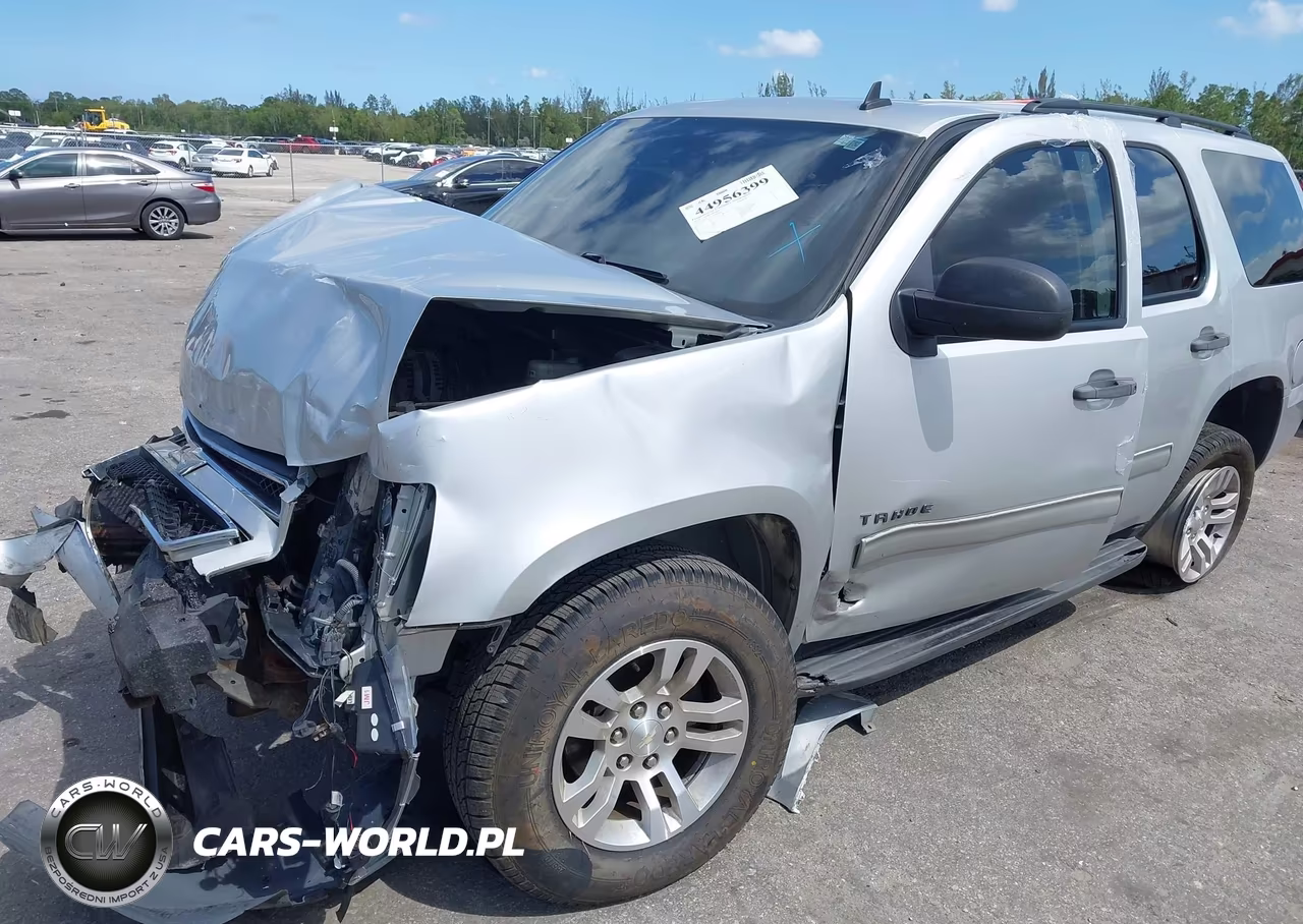 2010 Chevrolet Tahoe Ls VIN:1GNUKAE07AR208861 - 6