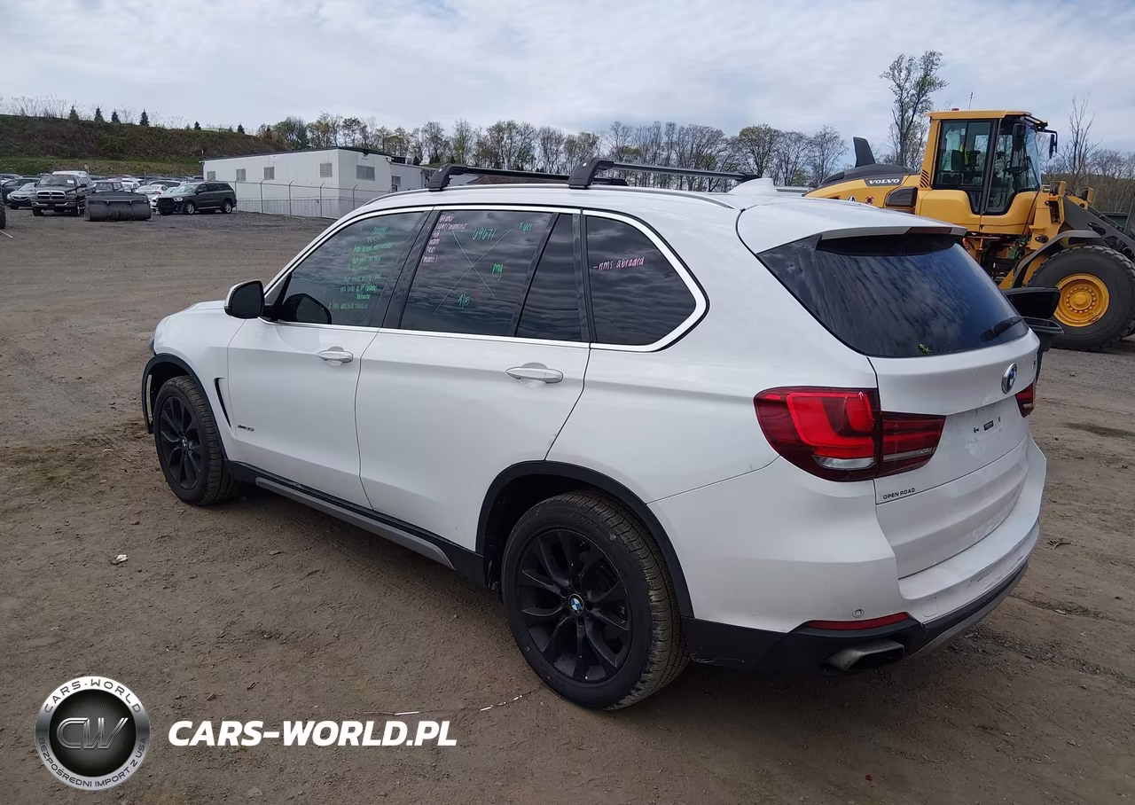 2018 BMW X5 xDrive35I VIN:5UXKR0C59JL074408 - 3