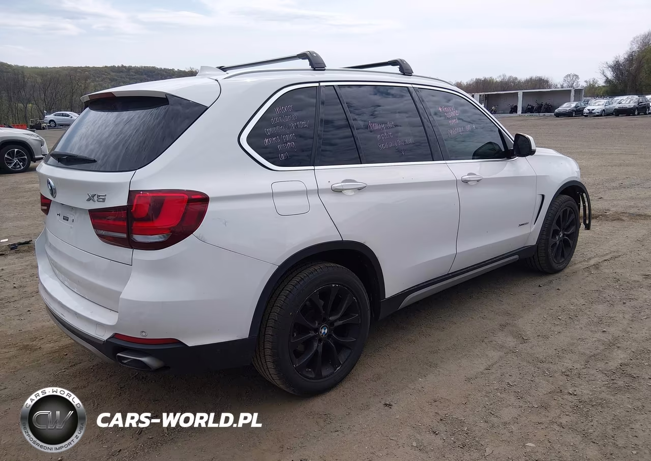 2018 BMW X5 xDrive35I VIN:5UXKR0C59JL074408 - 4