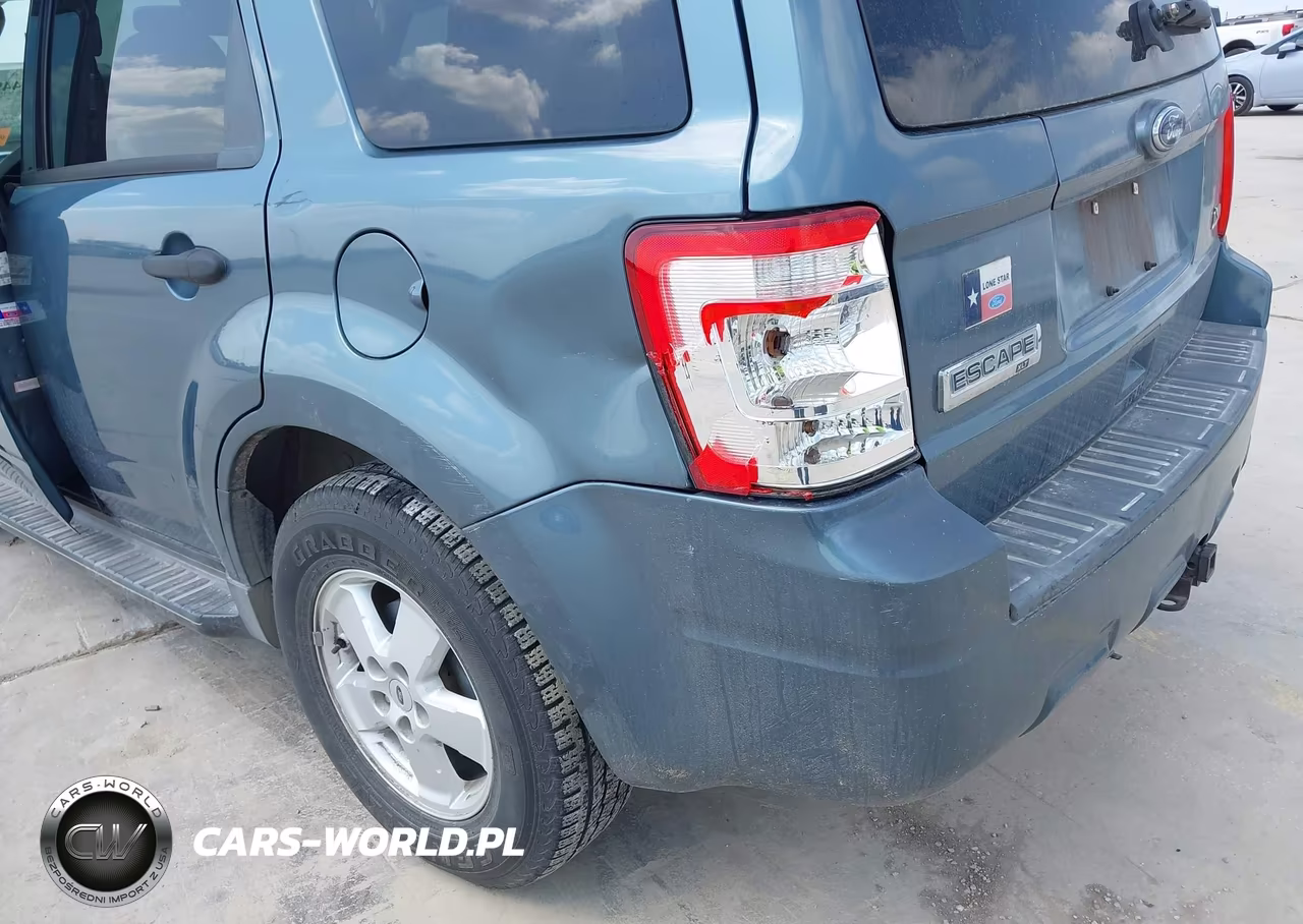 2010 Ford Escape Xlt VIN:1FMCU0DG8AKD45254 - 17