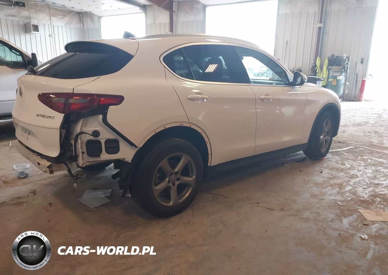 2021 Alfa Romeo Stelvio Awd VIN:ZASPAKAN3M7D02677 - 4
