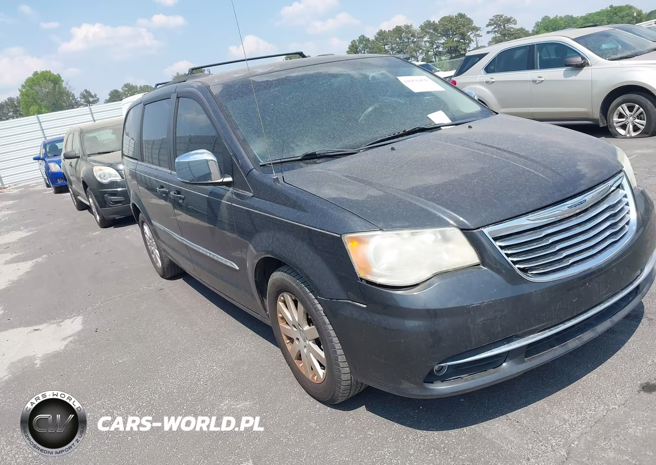 2011 Chrysler Town & Country Touring-L