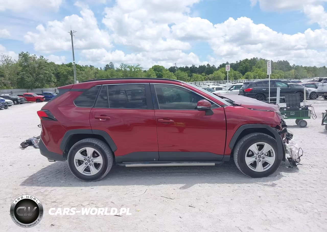 2019 Toyota Rav4 Xle VIN:JTMW1RFV6KJ013783 - 14
