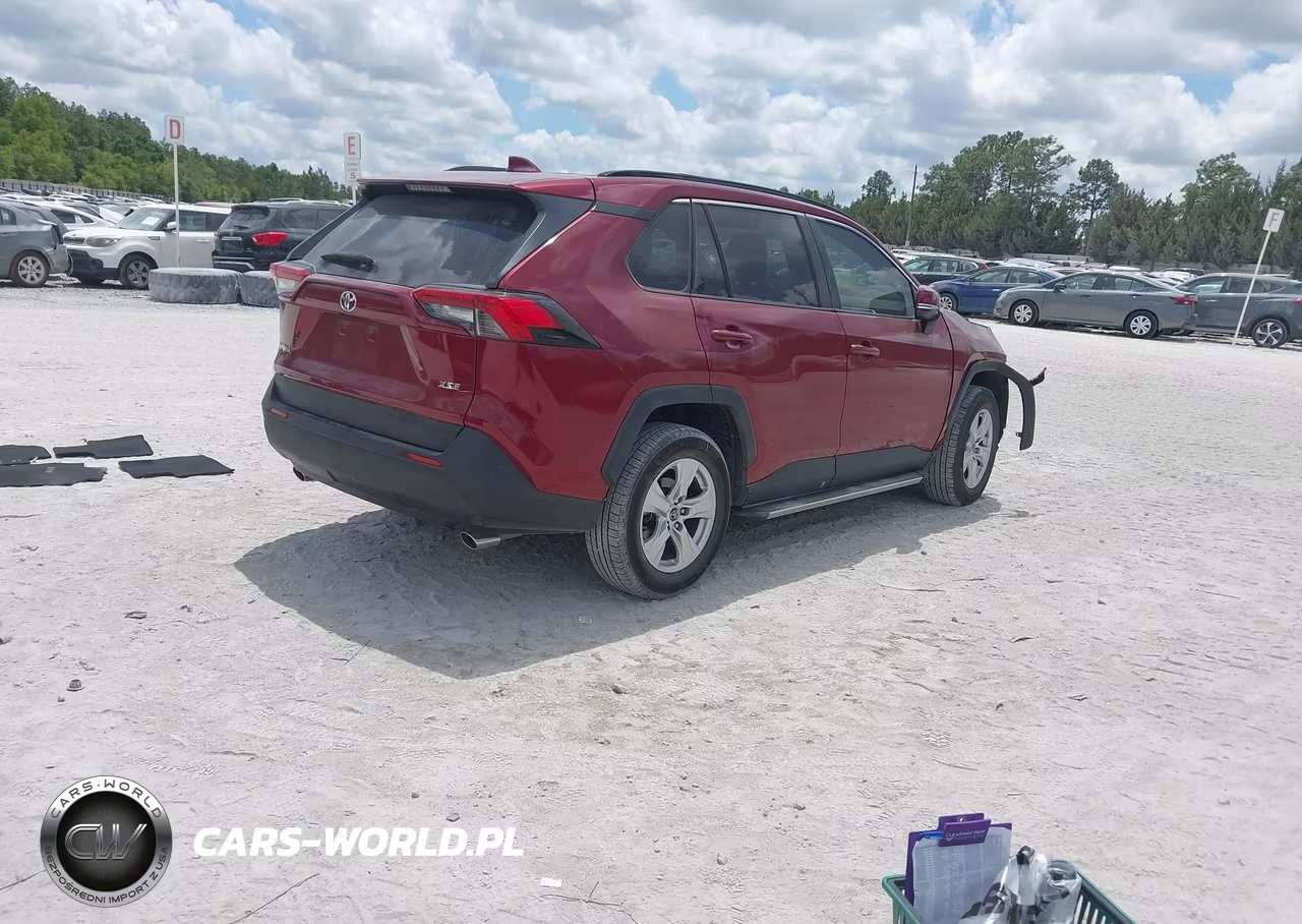 2019 Toyota Rav4 Xle VIN:JTMW1RFV6KJ013783 - 4