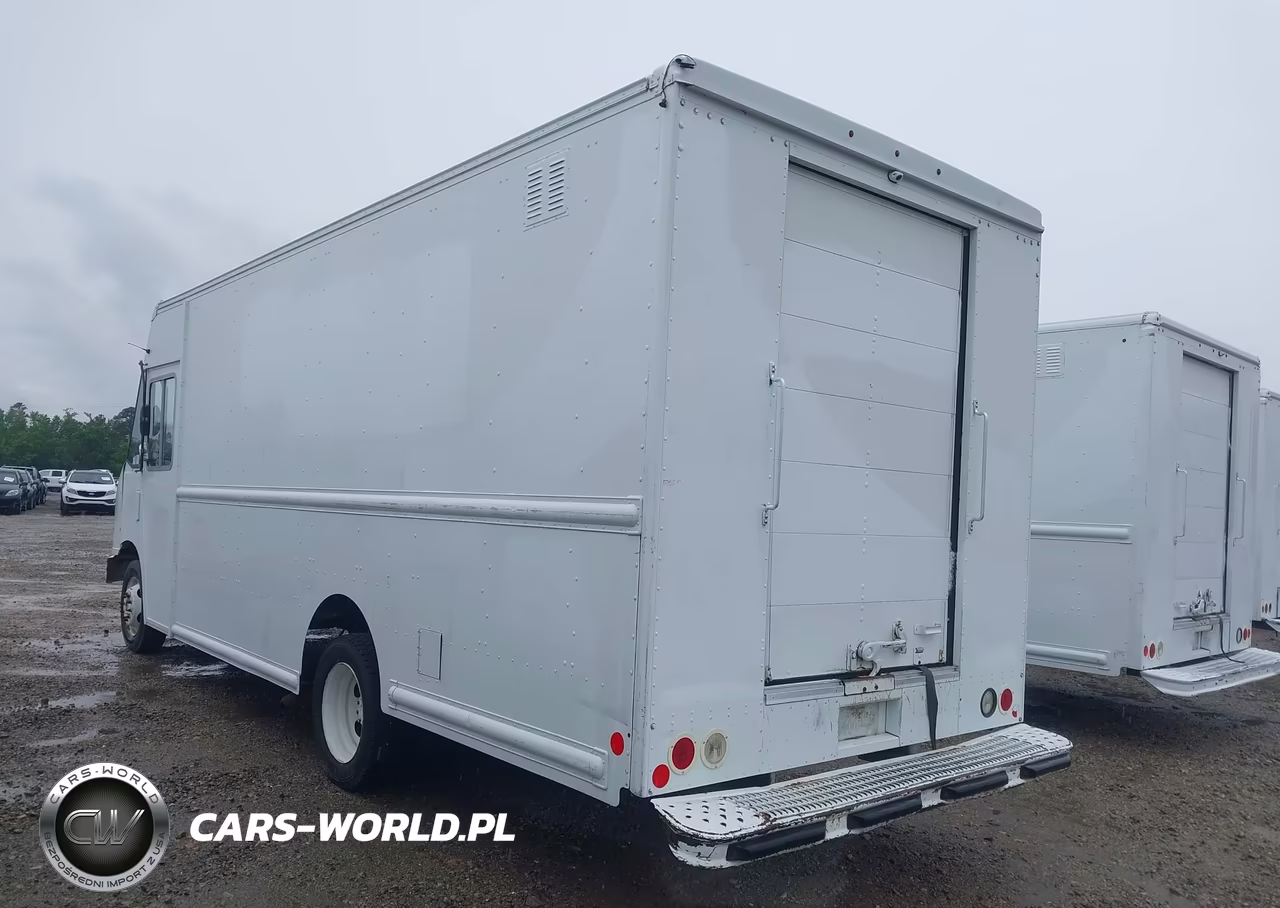 2015 Ford F-59 Commercial Stripped VIN:1F65F5KY5F0A00947 - 3