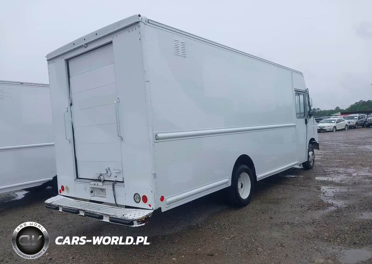 2015 Ford F-59 Commercial Stripped VIN:1F65F5KY5F0A00947 - 4
