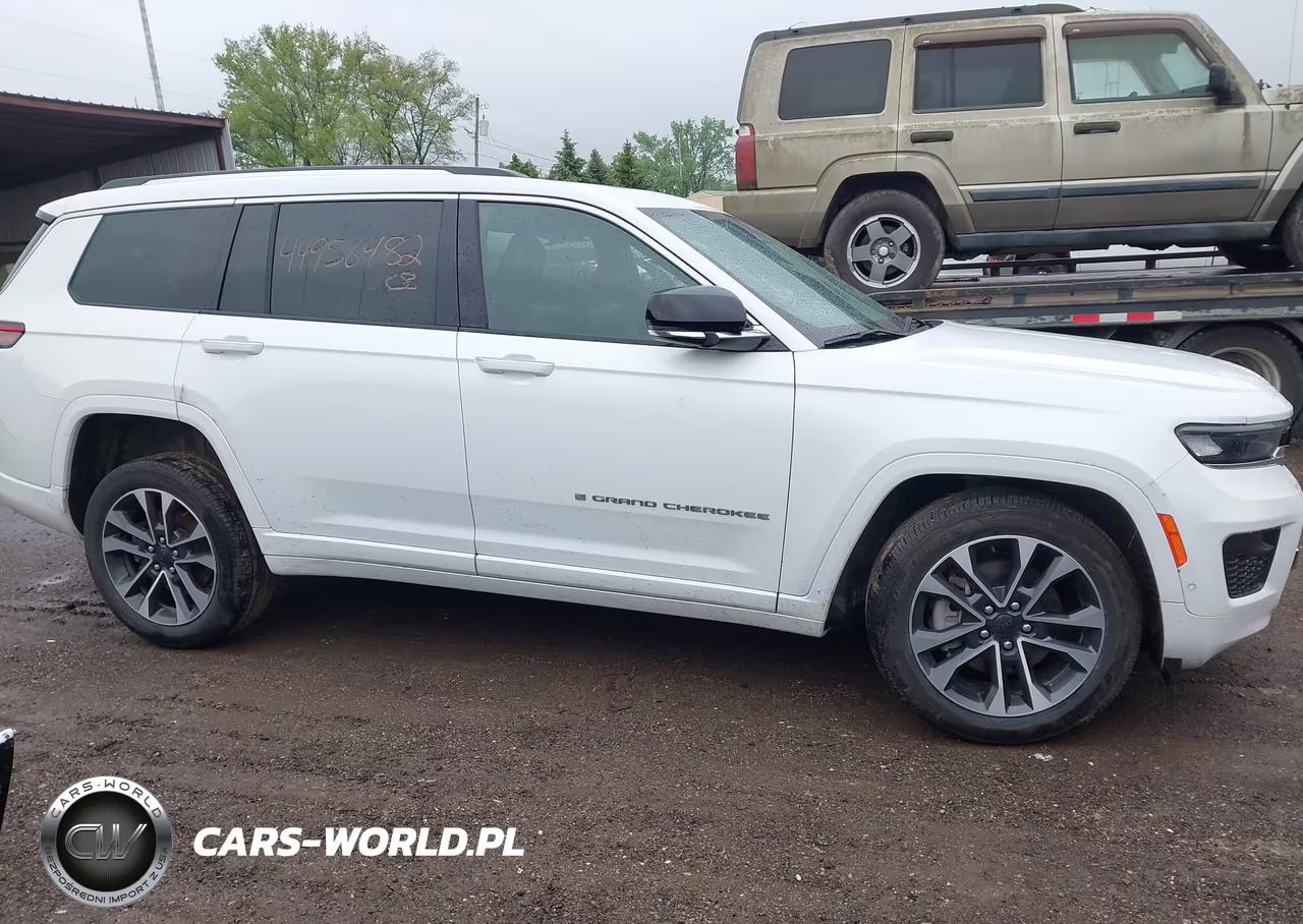 2022 Jeep Grand Cherokee L Overland 4X4 VIN:1C4RJKDGXN8638675 - 12