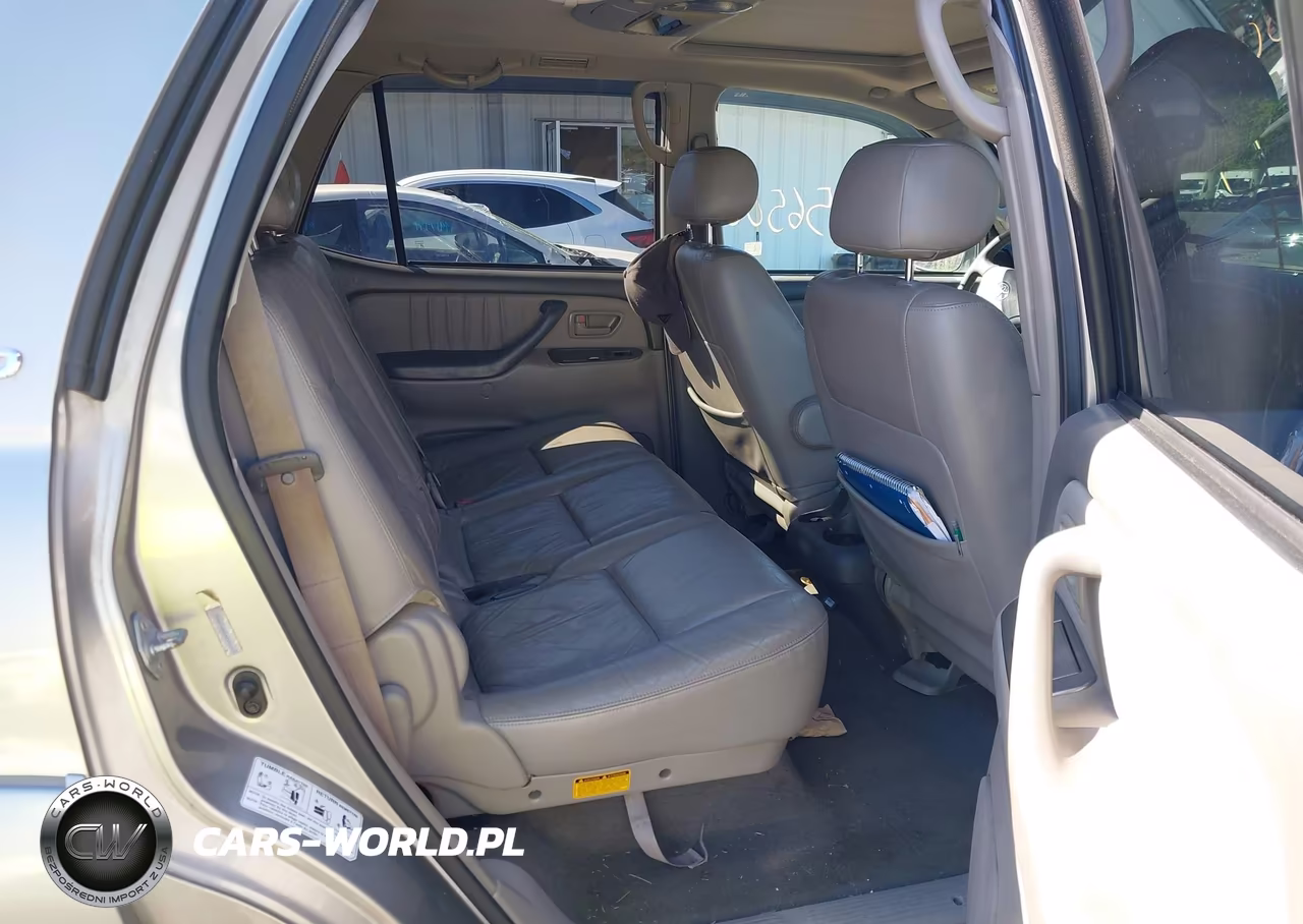 2003 Toyota Sequoia Limited V8 VIN:5TDBT48A03S190243 - 8